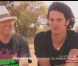Jean-Pierre et François dans la bande-annonce de l'émission Pékin Express : la route des grands fauves diffusée le 25 mai 2011 sur M6