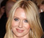 La star hollywoodienne Naomi Watts affiche un maquillage naturel et très élégant. New York, 2 mai 2011<br />