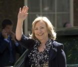 Hillary Clinton arrive au 10 Downing Street, à Londres, le 25 mai 2011.