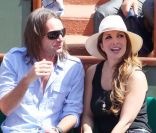 Hélène Segara et son mari Mathieu Lecat lors du tournoi de Roland-Garros le 29 mai 2011
