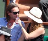 Mathieu Lecat et Hélène Segara lors du tournoi de Roland-Garros le 29 mai 2011