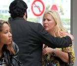 Loana rentre à Paris le 16 mai 2011 et retrouve Eryl Prayer son ex, à l'aéroport de Roissy