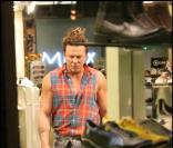 Mickey Rourke présente sa nouvelle petite-amie...