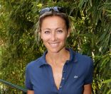 Anne-Sophie Lapix à Roland-Garros pour assister à la finale Dames qui a vu la victoire de la Chinoise Li Na sur l'Italienne tenante du titre Francesca Schiavone, le 4 juin 2011