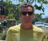 Balthazar Getty en pause Starbucks, le 30 mai 2011