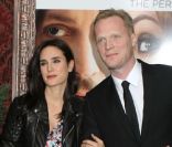 Jennifer Connelly et Paul Bettany le 7 décembre 2010.<br />