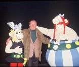 Albert Uderzo au parc Astérix, le 22 mai 1995. 