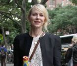 Naomi Watts pour le lancement de la collection Croisière de Stella McCartney le 13 juin 2011<br />