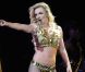 Le Femme Fatale Tour à Los Angeles, le 20 juin 2011. Britney mise aussi sur son physique : ici dans un bikini doré qui rappelle celui de la princesse Leïa dans  Star Wars . 
