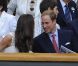 Toujours aussi complices et radieux, le prince William et sa femme Kate Middleton ont fait un détour par le court central de Wimbledon, le 27 juin 2011, avant d'embarquer pour leur visite officielle en Amérique du Nord. Juste le temps de voir Andy Murray se qualifier pour les quarts de finale.
