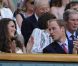 Toujours aussi complices et radieux, le prince William et sa femme Kate Middleton ont fait un détour par le court central de Wimbledon, le 27 juin 2011, avant d'embarquer pour leur visite officielle en Amérique du Nord. Juste le temps de voir Andy Murray se qualifier pour les quarts de finale.