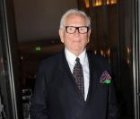Pierre Cardin à l'inauguration du restaurant du Palais Garnier, à Paris, le 27 juin 2011.