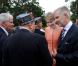 Le 26 juin, la princesse Mathilde de Belgique était le rayon de soleil de commémorations au cimetière militaire national d'Arlington.
En juin 2011, avant de songer aux vacances, le prince Philippe et la princesse Mathilde de Belgique effectuaient une mission de rapprochement économique aux Etats-Unis.