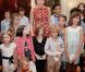 A Washington, la princesse Mathilde et le prince Philippe de Belgique ont pu découvrir la bibliothèque du Congrès. La douce Mathilde en a profité pour donner une nouvelle lecture à des enfants ravis.
En juin 2011, avant de songer aux vacances, le prince Philippe et la princesse Mathilde de Belgique effectuaient une mission de rapprochement économique aux Etats-Unis.