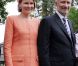 Le 26 juin, la princesse Mathilde de Belgique était le rayon de soleil de commémorations au cimetière militaire national d'Arlington.
En juin 2011, avant de songer aux vacances, le prince Philippe et la princesse Mathilde de Belgique effectuaient une mission de rapprochement économique aux Etats-Unis.