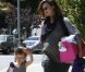Jessica Alba dans les rues de Los Angeles, le 30 juin 2011, avec son adorable fille Honor.