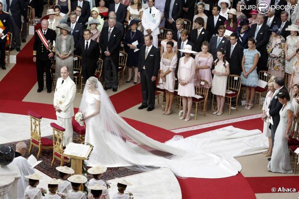 Le prince Albert de Monaco et la princesse Charlene ont été unis religieusement le 2 juillet 2011. Alors que la rumeur d'une troisième paternité illégitime se renforce...