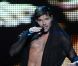 Ricky Martin en concert à Rome, le 2 juillet 2011. Les costumes du spectacle sont signés Giorgio Armani. 