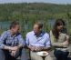 Le duc et la duchesse de Cambridge, au sixième jour de leur visite officielle au Canada, étaient le 5 juillet 2011 dans la province des Territoires du Nord-Ouest. De Yellowknife, ils ont décollé pour le lac Blachford, où ils ont pu s'immiscer dans la vie tribale des Aborigènes puis savourer quelques heures d'intimité sur Eagle Island. 