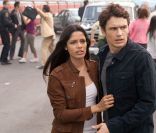 James Franco et Freida Pinto dans  La Planète des singes : les origines , en salles le 10 août 2011.
