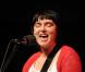 Sinéad O'Connor en concert à Moscou, le 24 juin 2011. À 44 ans, la chanteuse irlandaise a bien changé, seule sa voix est demeurée la même. 