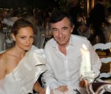 Philippe Douste-Blazy et Beatrice Rosen à la soirée blanche, aux Moulins de Ramatuelle, le 10 juillet 2011.