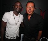 Akon et Jean-Roch au VIP ROOM de St Tropez le 14 juillet 2011