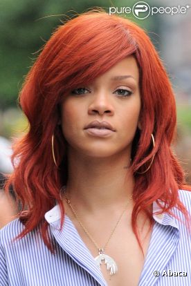 Rihanna fait du shopping avec ses amis à New York le 18 juillet 2011
