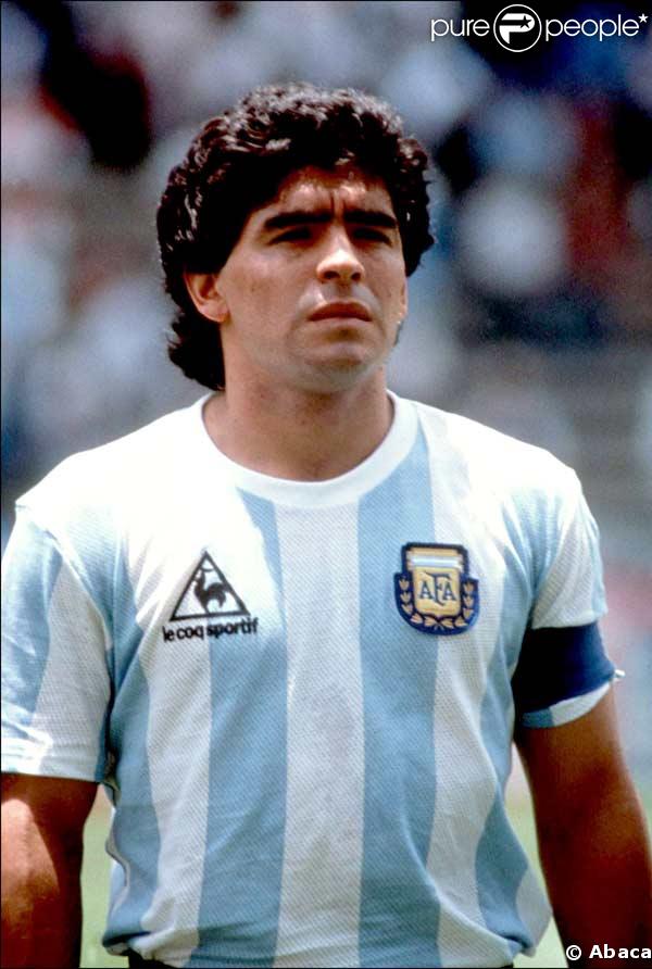 Le légendaire numéro 10 de la sélection Argentine, Diego Maradona, aura son film au festival de Cannes