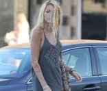 Blake Lively sur le tournage de Savages à Los Angeles le 25 juillet 2011