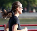 Pippa Middleton fait son jogging sur les quais de la Tamise, à Londres, le 22 juillet 2011.