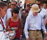 Woody Allen tourne le film  Bop Decameron  à Rome, le 29 juillet 2011. Son épouse et leur fille Bechet lui ont rendu visite sur le tournage.