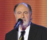 Michel Delpech, sur le plateau de <em>Vivement Dimanche</em>, le 6 avril 2011.