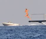 Kate Moss en vacances à Saint-Tropez le 2 août 2011
