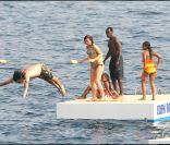 Andy Garcia saute à l'eau, et Don Cheadle rit déjà - mai 2007 au Cap d'Antibes 