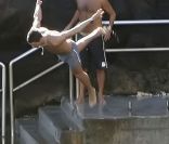 Cristiano Ronaldo saute à l'eau sous l'oeil de l'ange - janvier 2009 à Madère 