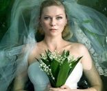 Kristen Dunst dans Melacholia 