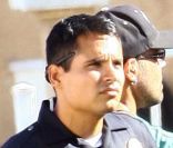 Michael Pena sur le plateau du tournage du film End of Watch à Los Angeles le 3 août 2011 ! Elle est quelque peu boudinée.