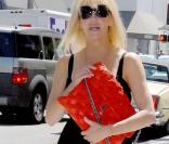 Heather Locklear : jamais sans mon sac Chanel