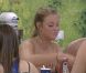 Aurélie (Secret Story 5) : Si elle continue à manger comme cela, pas sûr que son Rudy l'attende à la sortie ! Attention jolie Aurélie, reprend toi ! 