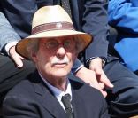 Jean Rochefort en mai 2011 à Roland Garros
 &nbsp; 