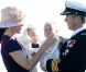  L'air marin nordique exige quelques précautions : les plaids ne sont pas de trop... 
 Le prince Frederik de Danemark, son épouse la princesse Mary et leurs jumeaux de sept mois, Vincent et Joséphine, ont embarqué à bord du Dannebrog, le yacht royale. Première escale de la tournée estivale du 22 au 26 août 2011 : Skagen, à l'extrême nord du pays, le 22 août. 