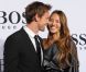 Comme son compagnon Jenson Button, Jessica Michibata porte les couleurs de l'horloger suisse Tag Heuer. Dans une nouvelle campagne de la maison helvétique, la Japonaise se sert de ses atouts de belle de la F1...