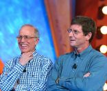 Le duo mythique de TF1 composé de Thierry Roland et Jean-Michel Larqué se reforme sur... M6 le 6 septembre à l\'occasion d\'un match de l\'équipe de France.