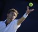 Nicolas Mahut a remporté son match lors du premeir tour de l'US Open en cinq sets, après avoir concédé les deux premiers à son adversaire colombien, Robert Farah. 