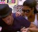 Ayem aide Zelko a écrire une lettre à Marie dans Secret Story 5