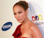 Jennifer Lopez est, selon le magazine américain  People , la plus belle du monde. New York, le 7 juillet 2011. 