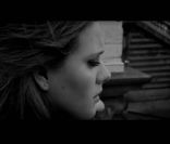 Adele - clip de  Someone like you , réalisé par Jake Nava - septembre 2011. 