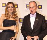 Sarah Jessica Parker et le maire de Washington, Michael Bloomberg, assistent au Gala annuel Human Rights, à Washington, samedi 1er octobre 2011.