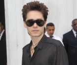 Jared Leto au défilé Chanel à Paris le 4 octobre 2011